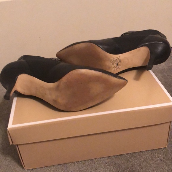 Michael Kors leather booties - Picture 4 of 8